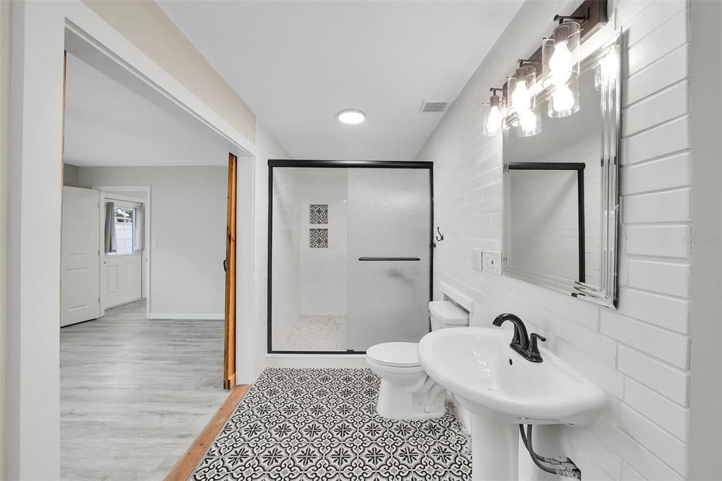 В аренду: $3,450 (3 спален, 3 ванн, 1733 Квадратных фут)