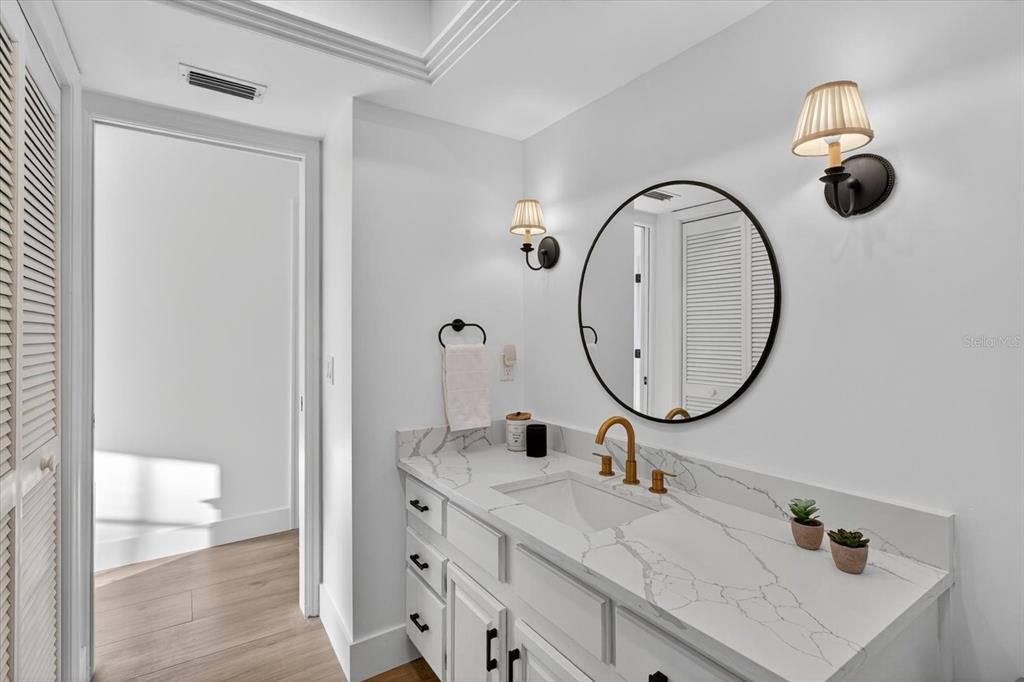 For Rent: $3,200 (3 beds, 2 baths, 2000 Square Feet)