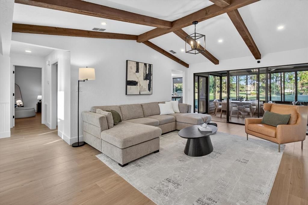 For Rent: $3,200 (3 beds, 2 baths, 2000 Square Feet)