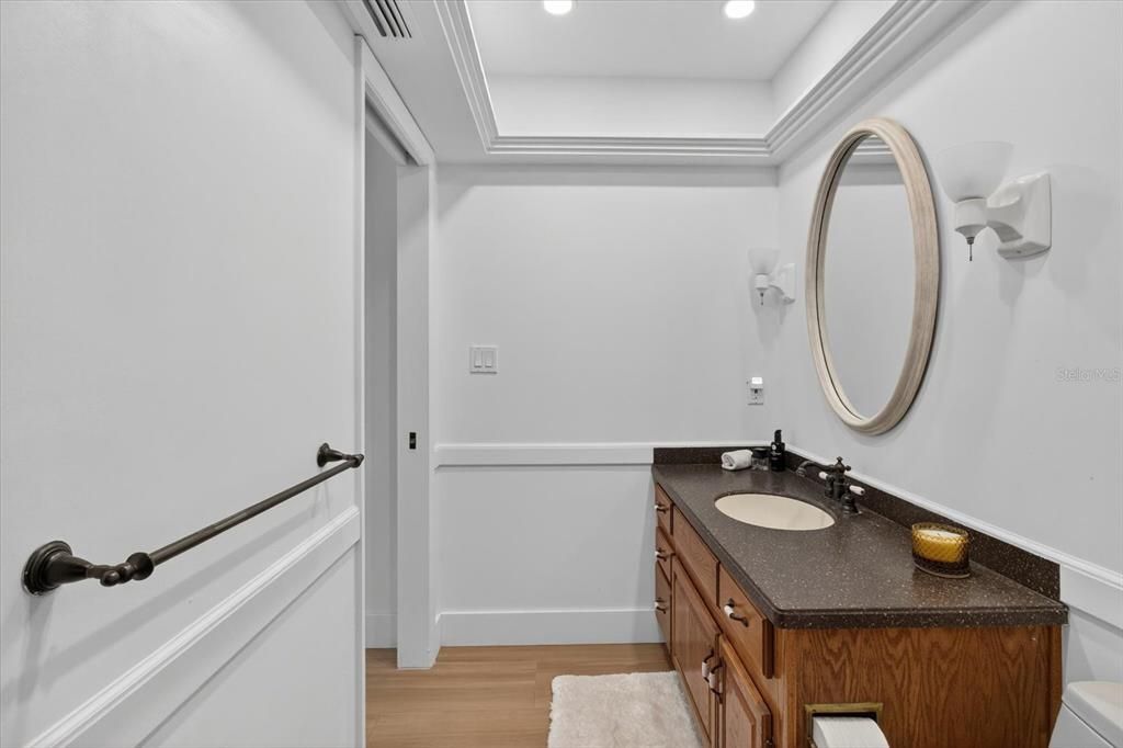 For Rent: $3,200 (3 beds, 2 baths, 2000 Square Feet)