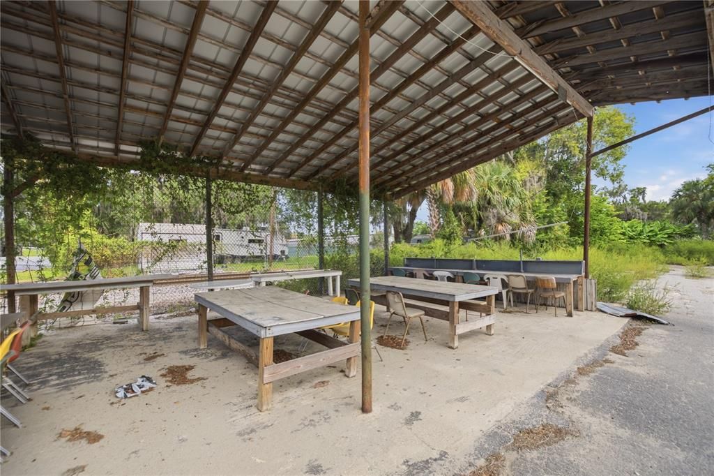 For Sale: $690,000 (0 beds, 0 baths, 7216 Square Feet)