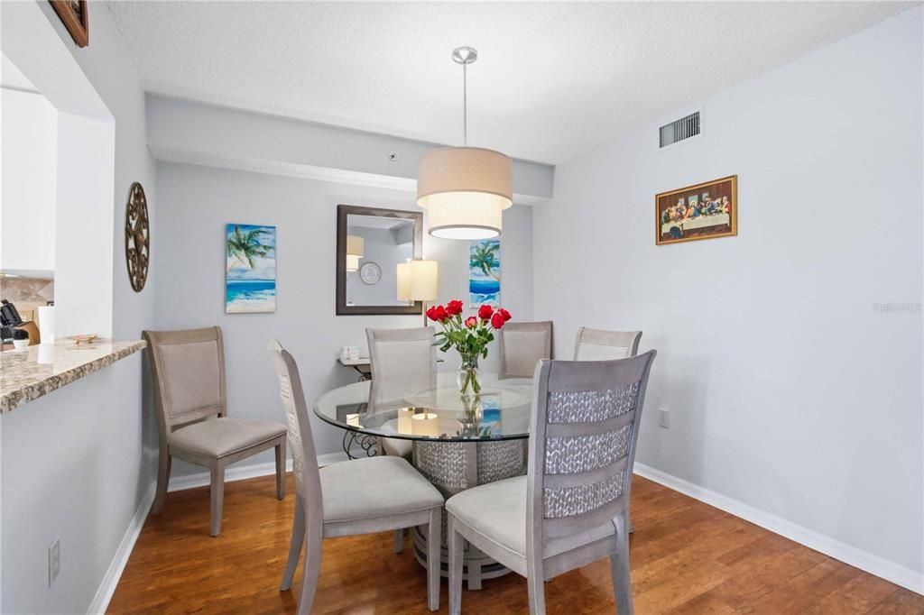 For Sale: $210,000 (2 beds, 2 baths, 1235 Square Feet)