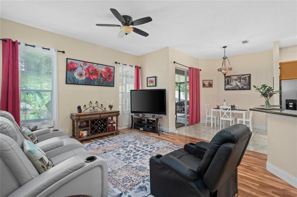 For Sale: $475,000 (4 beds, 2 baths, 2325 Square Feet)