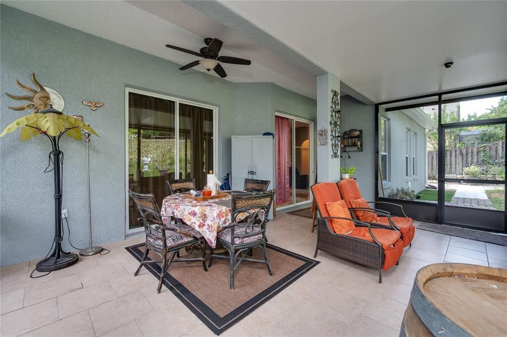 For Sale: $475,000 (4 beds, 2 baths, 2325 Square Feet)