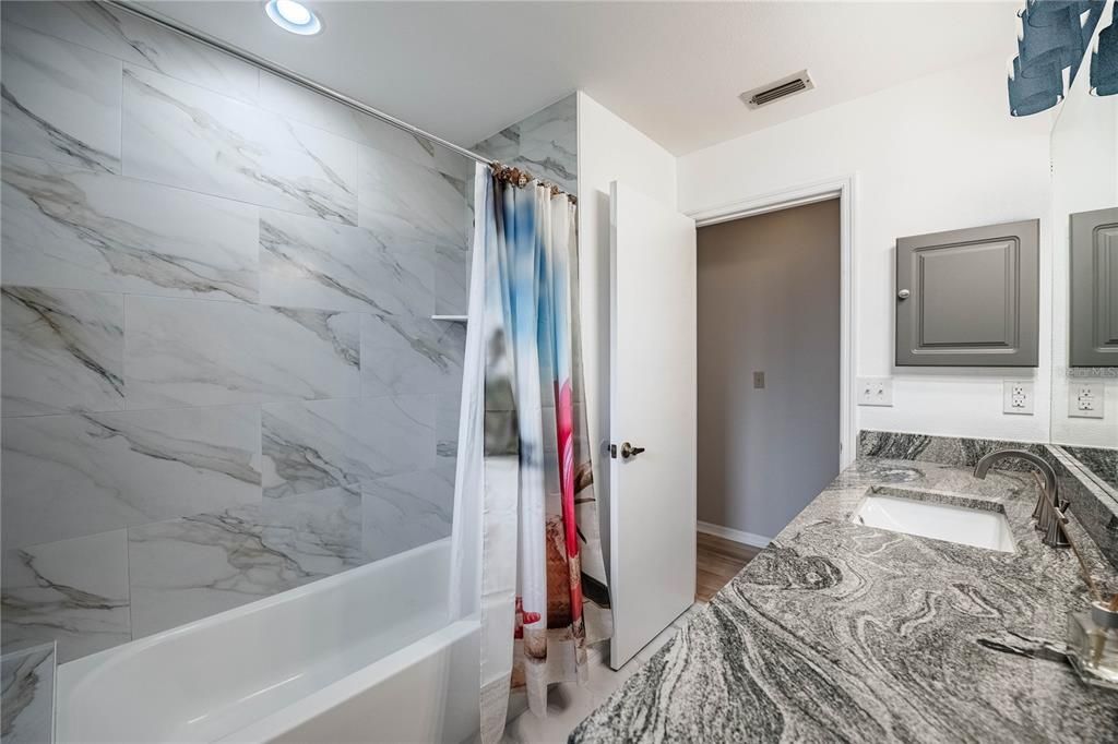 En Venta: $500,000 (4 camas, 2 baños, 2276 Pies cuadrados)
