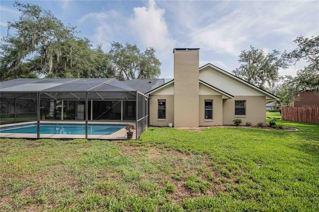 En Venta: $490,000 (4 camas, 2 baños, 2276 Pies cuadrados)
