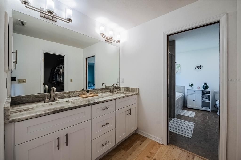 En Venta: $500,000 (4 camas, 2 baños, 2276 Pies cuadrados)
