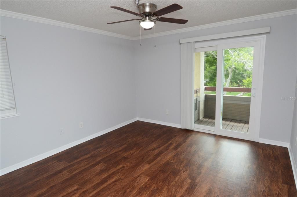 For Rent: $1,485 (1 beds, 1 baths, 742 Square Feet)