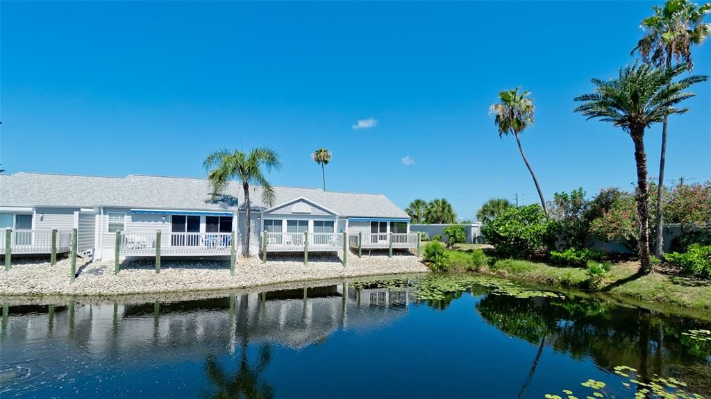 For Sale: $345,000 (2 beds, 2 baths, 1368 Square Feet)
