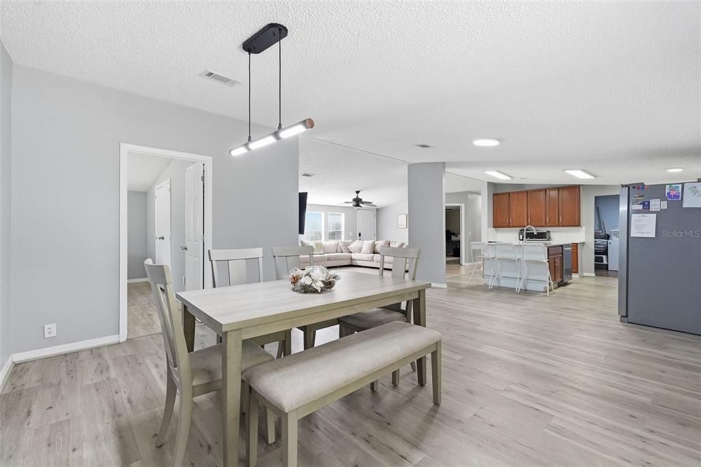 For Sale: $435,000 (4 beds, 2 baths, 2313 Square Feet)