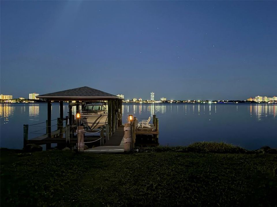 For Sale: $1,200,000 (4 beds, 2 baths, 2281 Square Feet)