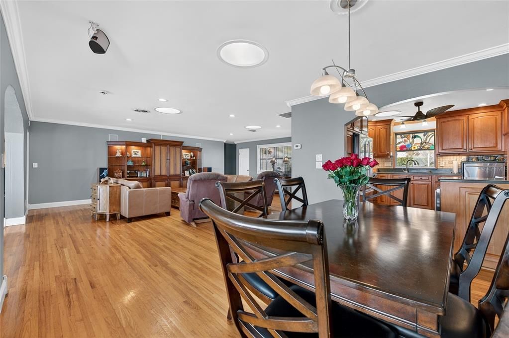 For Sale: $1,200,000 (4 beds, 2 baths, 2281 Square Feet)