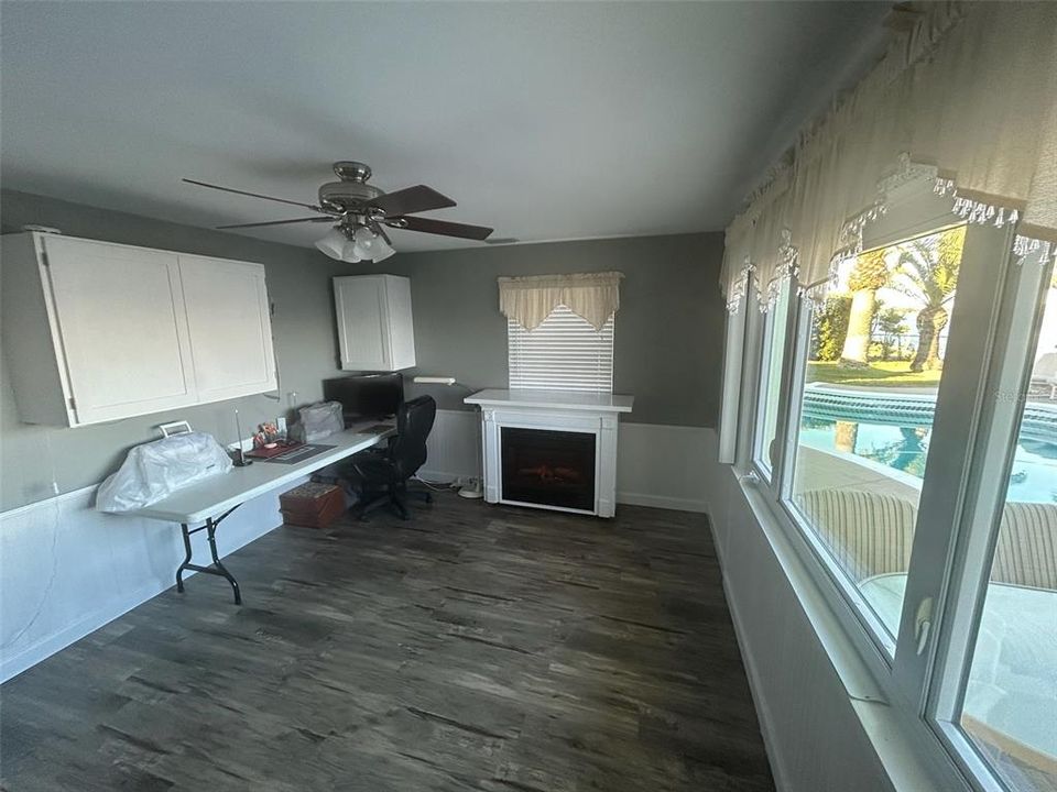 For Sale: $1,200,000 (4 beds, 2 baths, 2281 Square Feet)