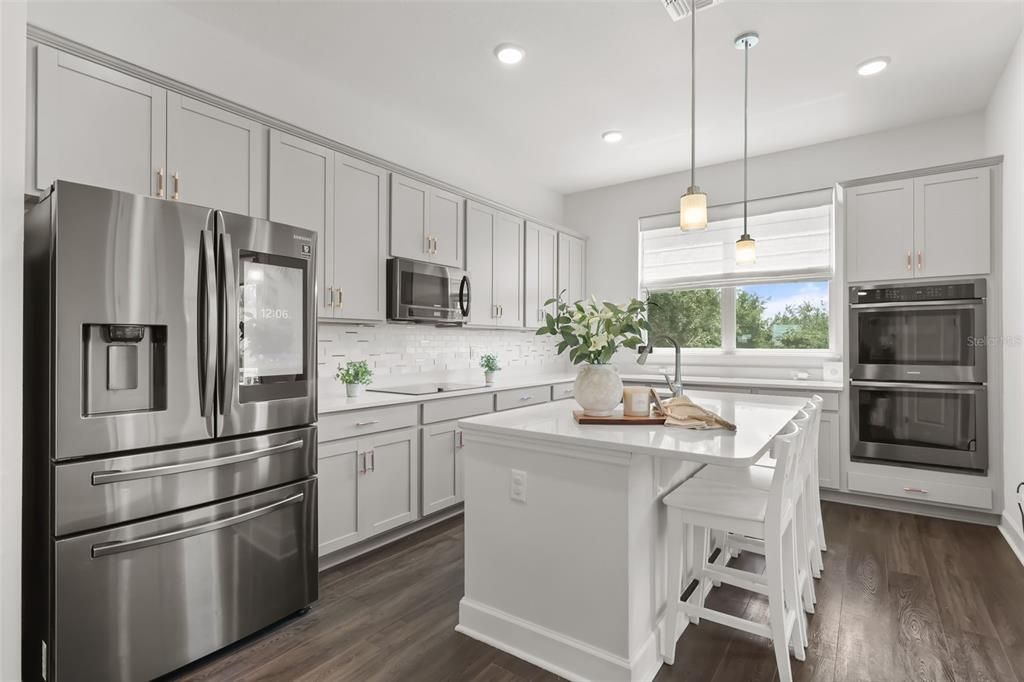 For Sale: $464,900 (4 beds, 3 baths, 1968 Square Feet)