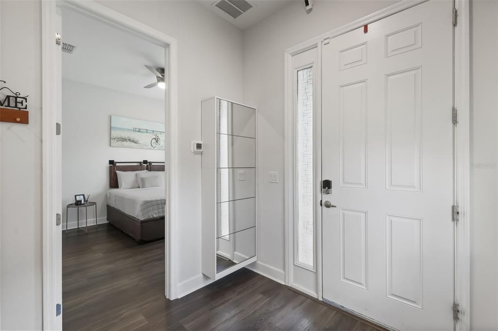 For Sale: $464,900 (4 beds, 3 baths, 1968 Square Feet)