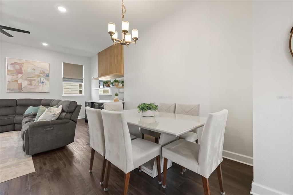 For Sale: $464,900 (4 beds, 3 baths, 1968 Square Feet)
