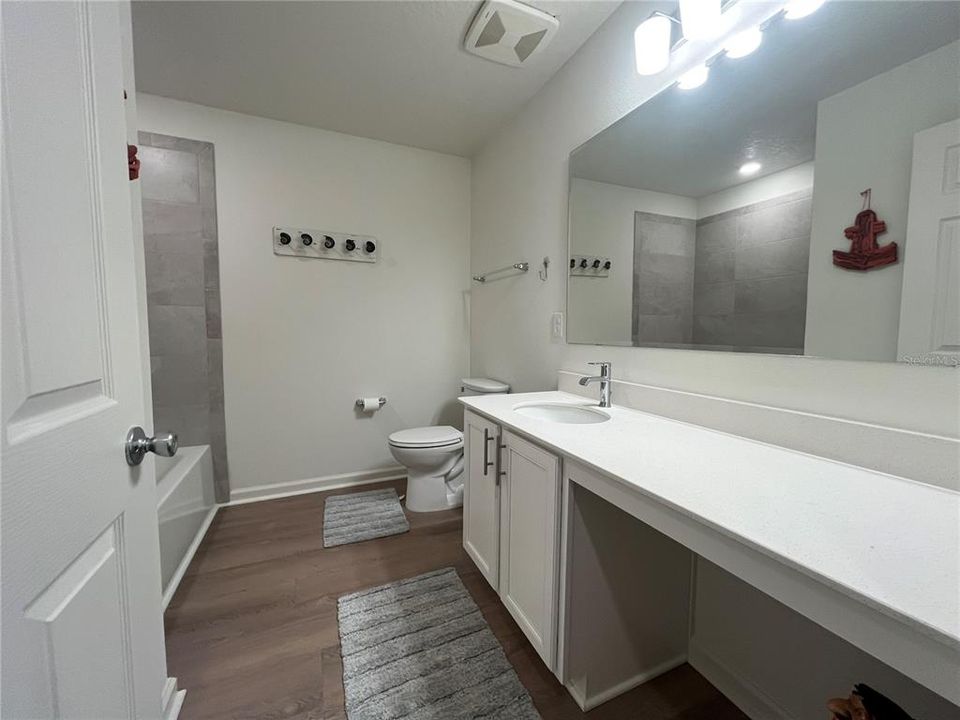 For Rent: $2,700 (3 beds, 2 baths, 1541 Square Feet)