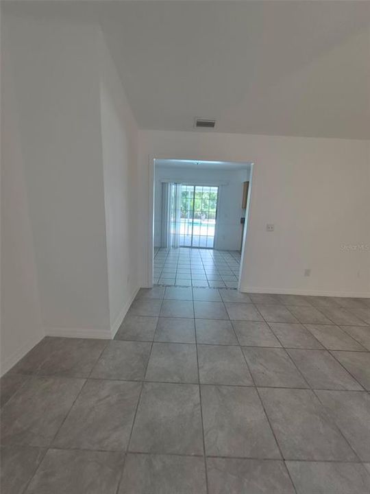 En Venta: $259,900 (3 camas, 2 baños, 1352 Pies cuadrados)
