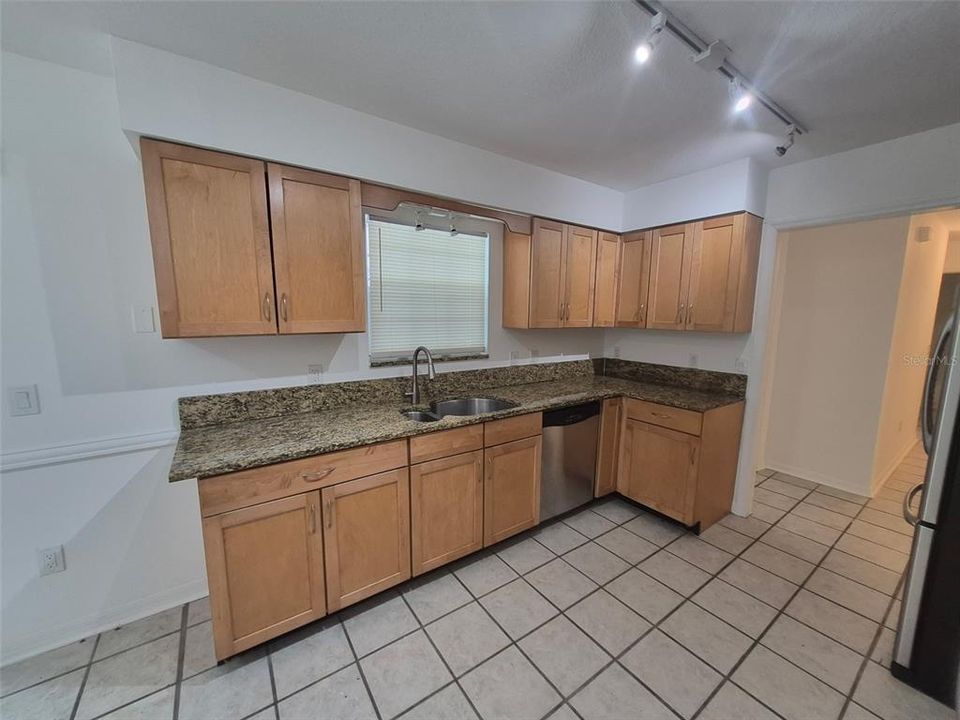 En Venta: $259,900 (3 camas, 2 baños, 1352 Pies cuadrados)