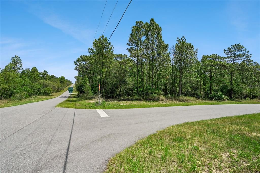 En Venta: $65,000 (1.35 acres)
