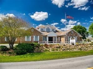 For Sale: $209,000 (2 beds, 2 baths, 1224 Square Feet)