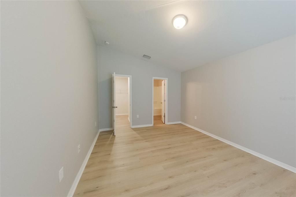 En Venta: $215,000 (2 camas, 2 baños, 1120 Pies cuadrados)