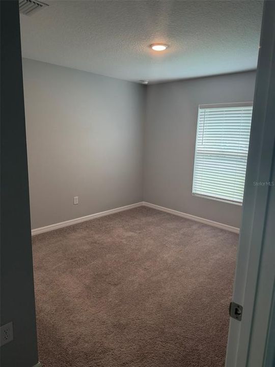 For Rent: $2,300 (4 beds, 2 baths, 1806 Square Feet)