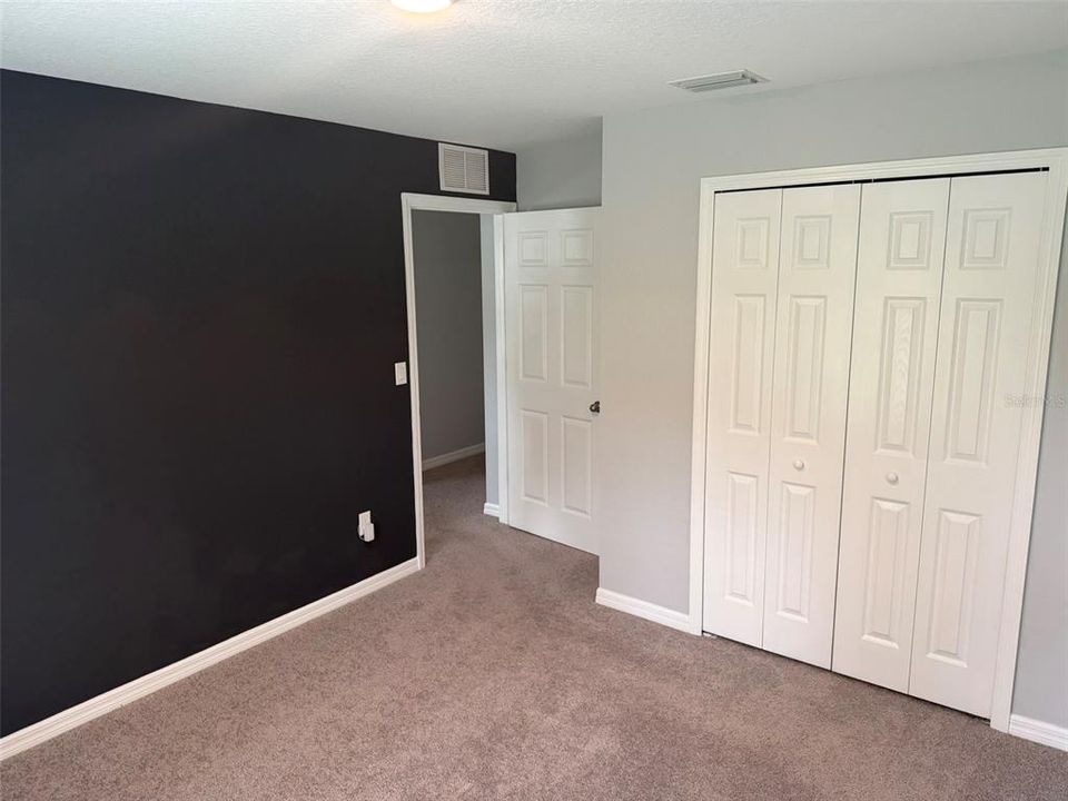For Rent: $2,300 (4 beds, 2 baths, 1806 Square Feet)