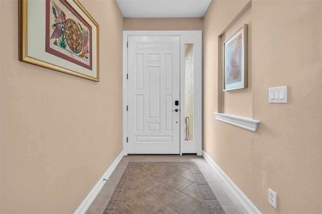 En Venta: $539,900 (3 camas, 3 baños, 2409 Pies cuadrados)