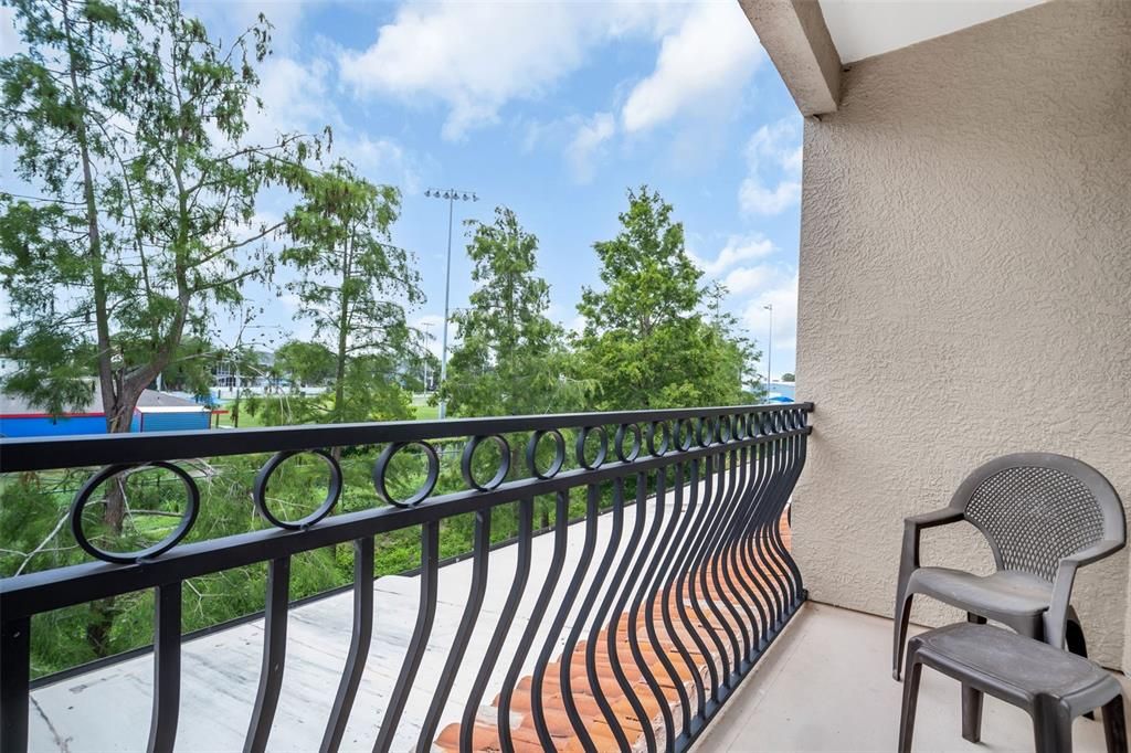En Venta: $539,900 (3 camas, 3 baños, 2409 Pies cuadrados)