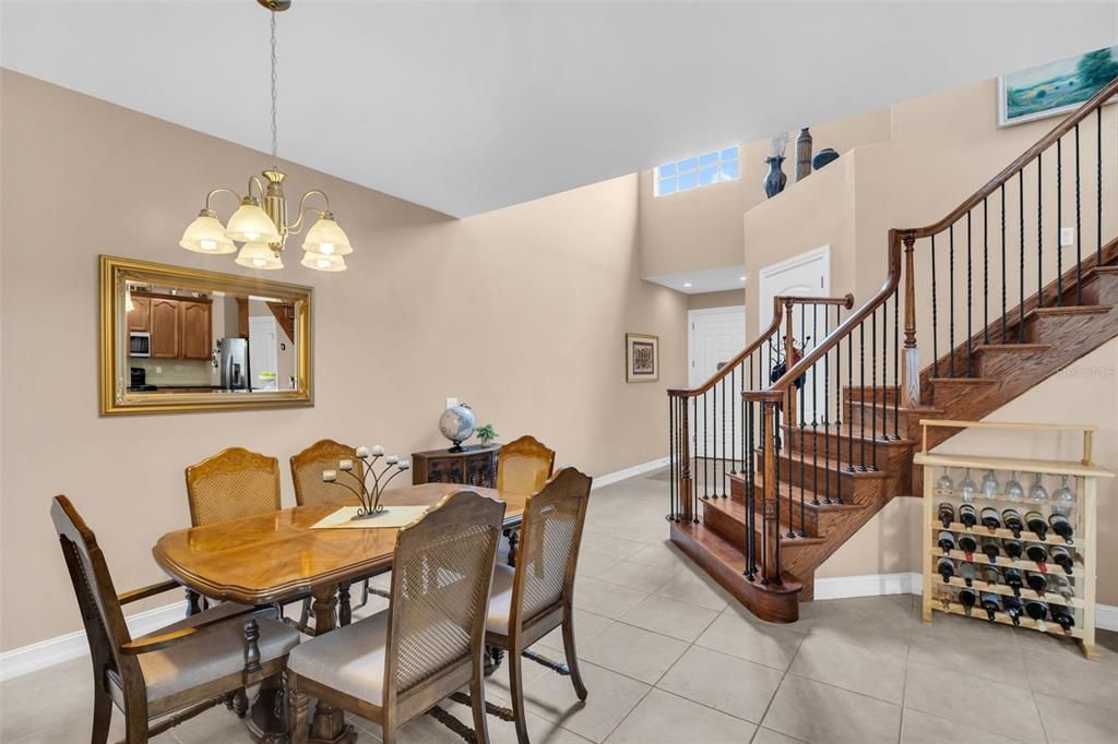 En Venta: $539,900 (3 camas, 3 baños, 2409 Pies cuadrados)