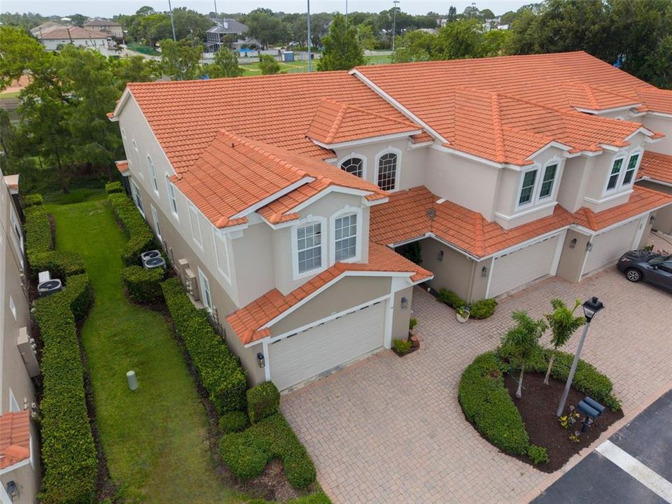 En Venta: $539,900 (3 camas, 3 baños, 2409 Pies cuadrados)