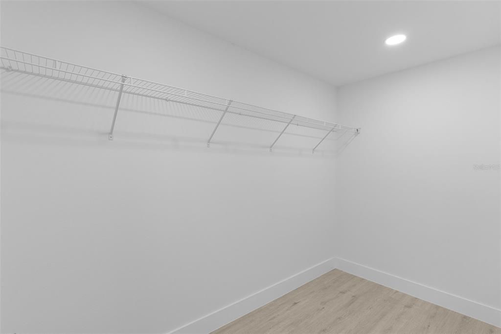 For Sale: $259,990 (3 beds, 2 baths, 1448 Square Feet)