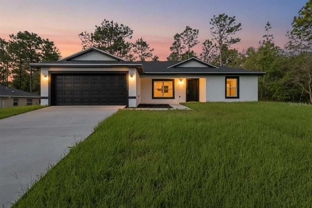 For Sale: $259,990 (3 beds, 2 baths, 1448 Square Feet)