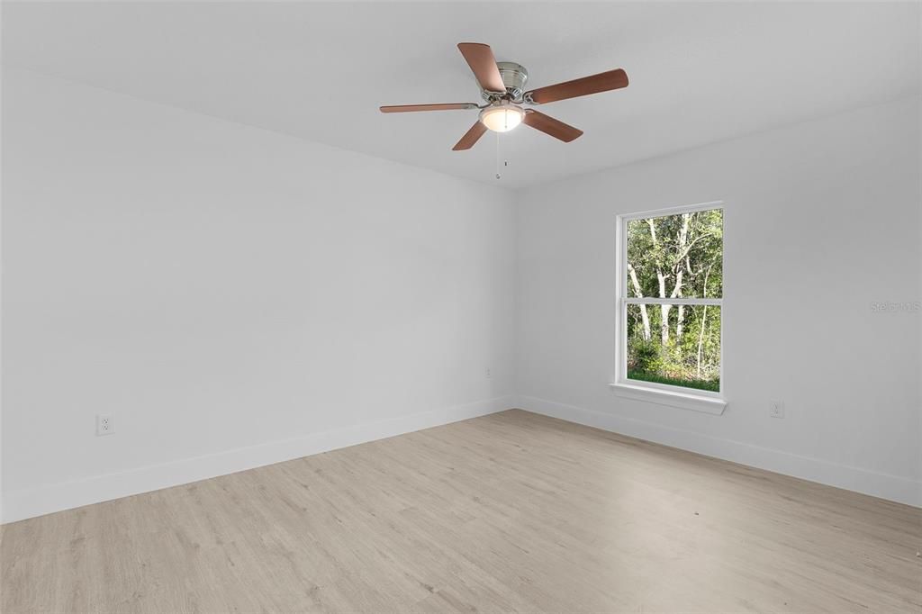 For Sale: $259,990 (3 beds, 2 baths, 1448 Square Feet)