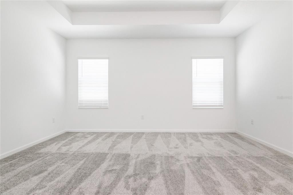 For Rent: $2,550 (6 beds, 3 baths, 2648 Square Feet)