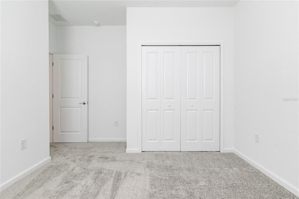 For Rent: $2,550 (6 beds, 3 baths, 2648 Square Feet)