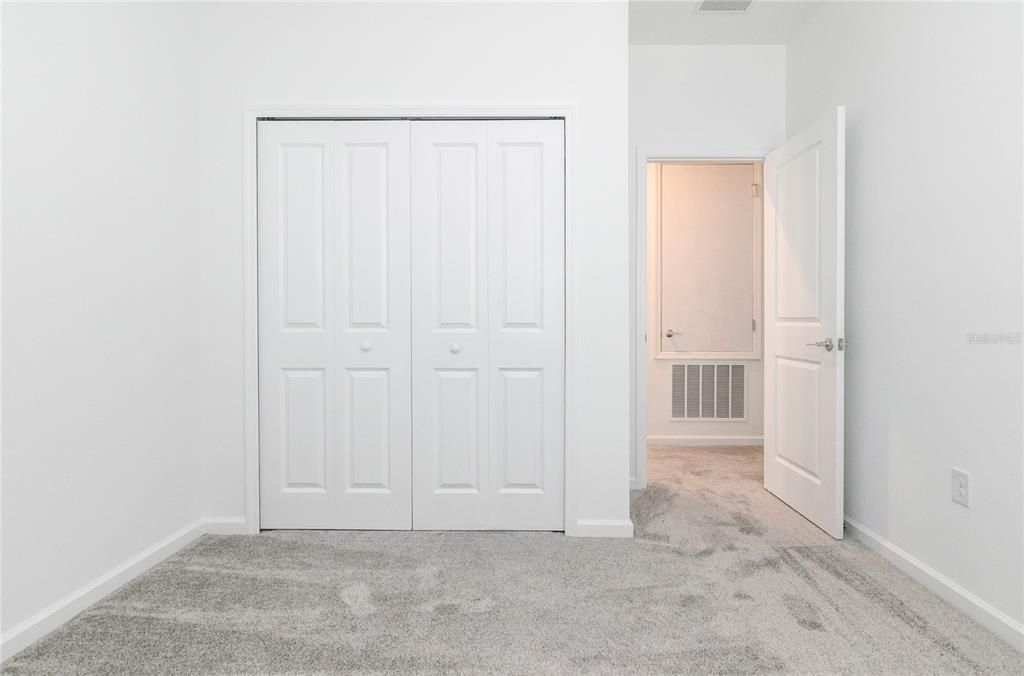 For Rent: $2,550 (6 beds, 3 baths, 2648 Square Feet)