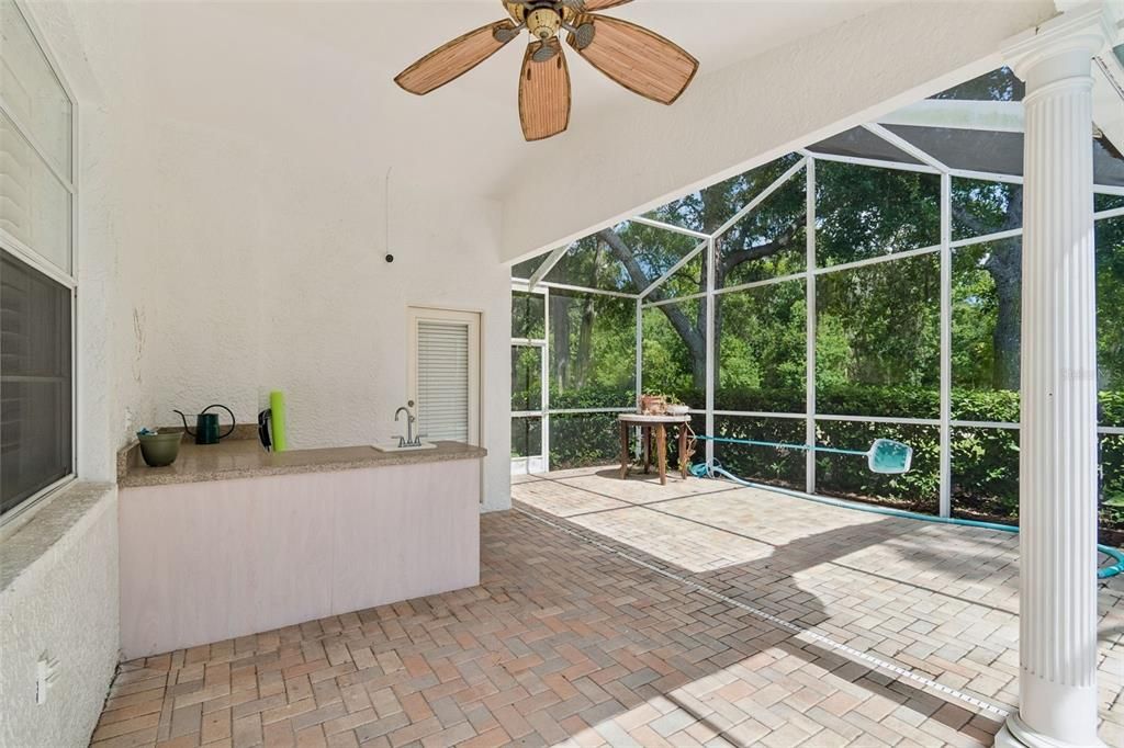 En Venta: $790,000 (3 camas, 3 baños, 2656 Pies cuadrados)