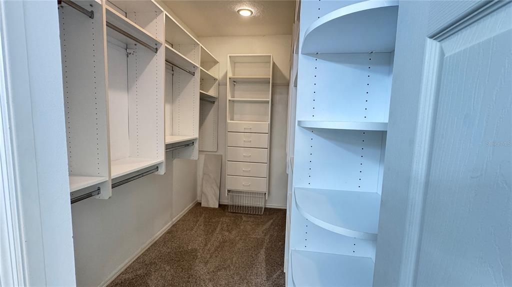 На продажу: $825,000 (3 спален, 2 ванн, 2656 Квадратных фут)