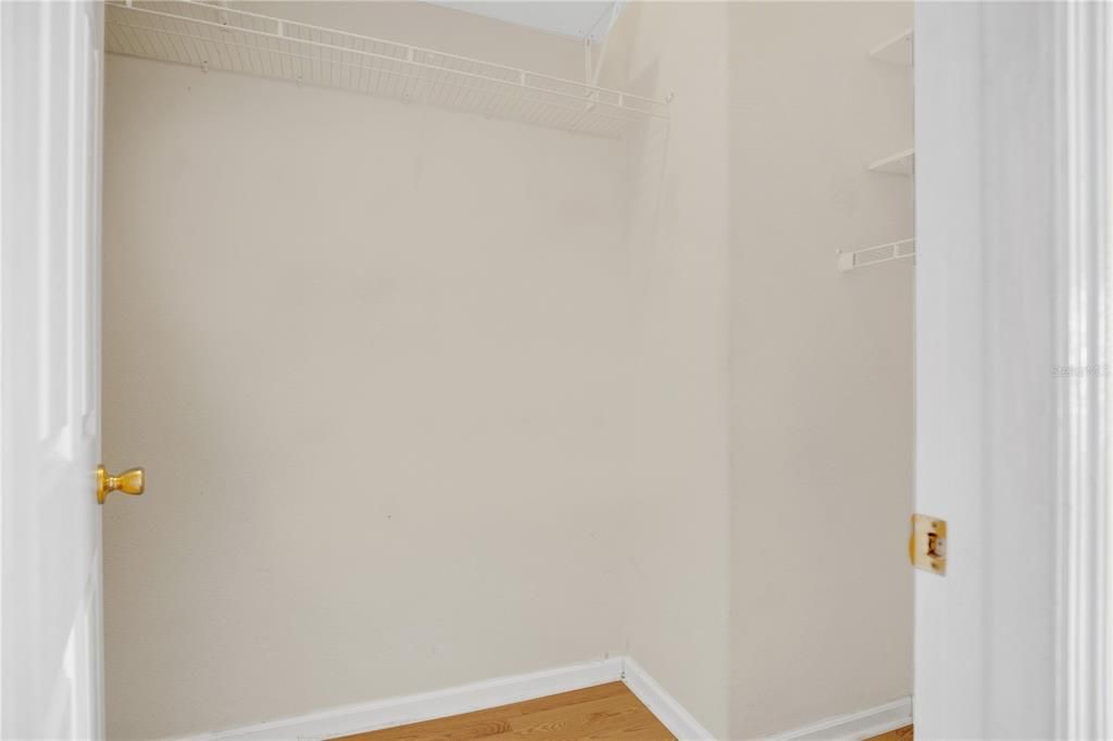 En Renta: $2,400 (4 camas, 2 baños, 1895 Pies cuadrados)