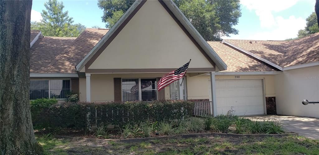 For Rent: $1,700 (2 beds, 2 baths, 1249 Square Feet)