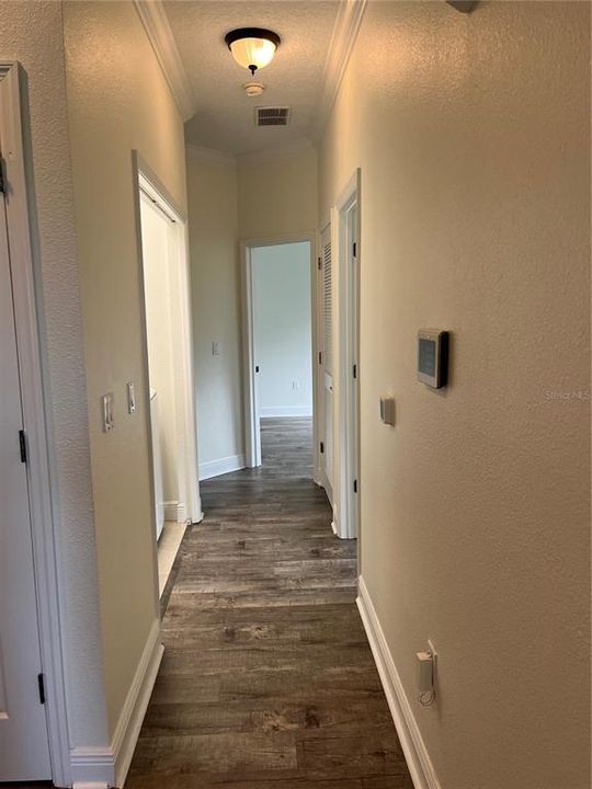 For Sale: $284,900 (2 beds, 2 baths, 1065 Square Feet)