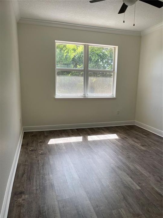 For Sale: $284,900 (2 beds, 2 baths, 1065 Square Feet)