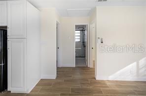 В аренду: $1,750 (2 спален, 1 ванн, 900 Квадратных фут)