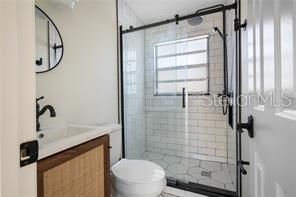 В аренду: $1,750 (2 спален, 1 ванн, 900 Квадратных фут)