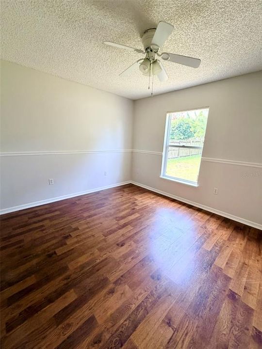 В аренду: $2,250 (3 спален, 2 ванн, 1424 Квадратных фут)