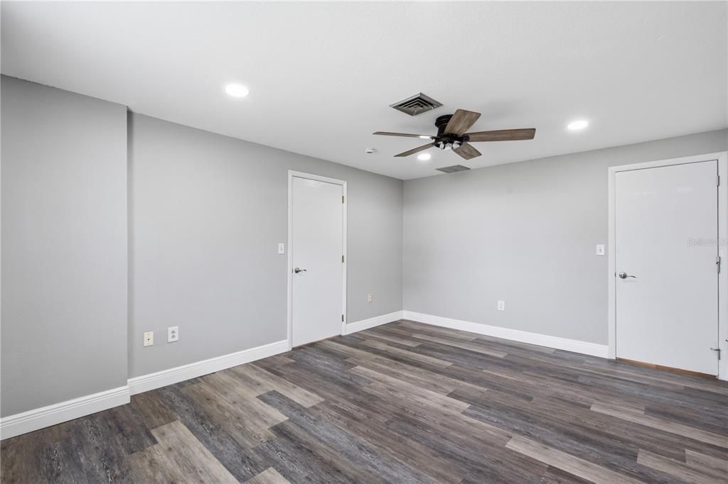 For Rent: $2,650 (3 beds, 2 baths, 2200 Square Feet)