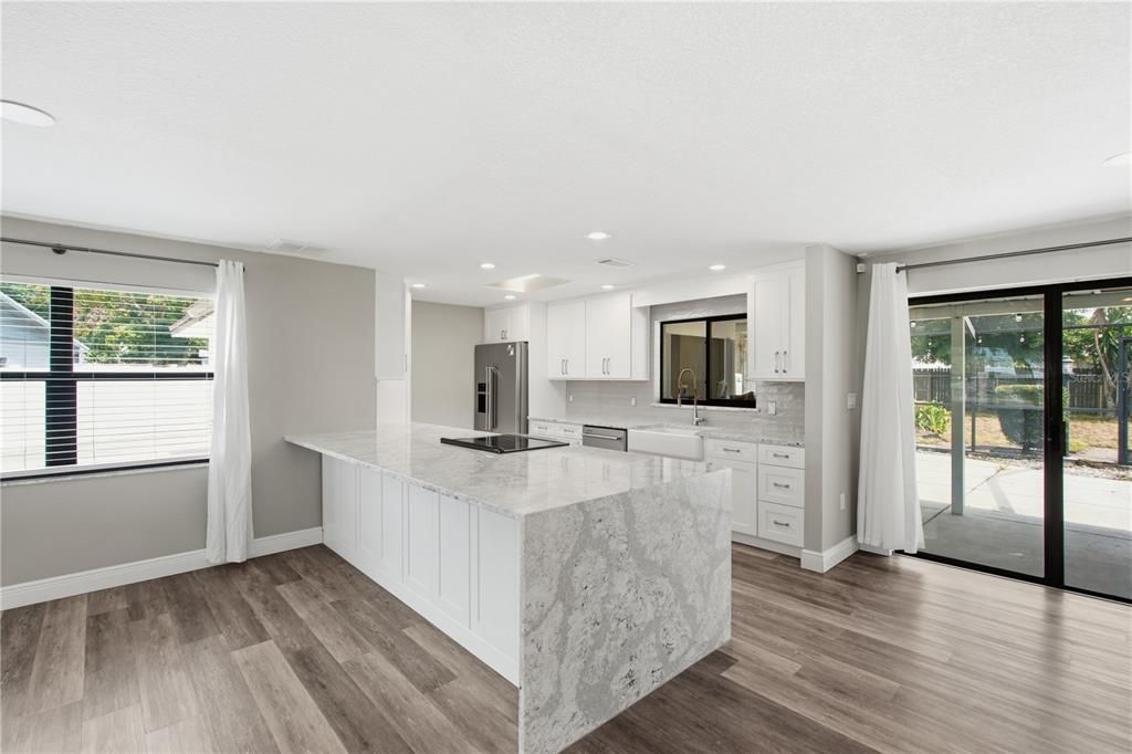 For Rent: $2,650 (3 beds, 2 baths, 2200 Square Feet)