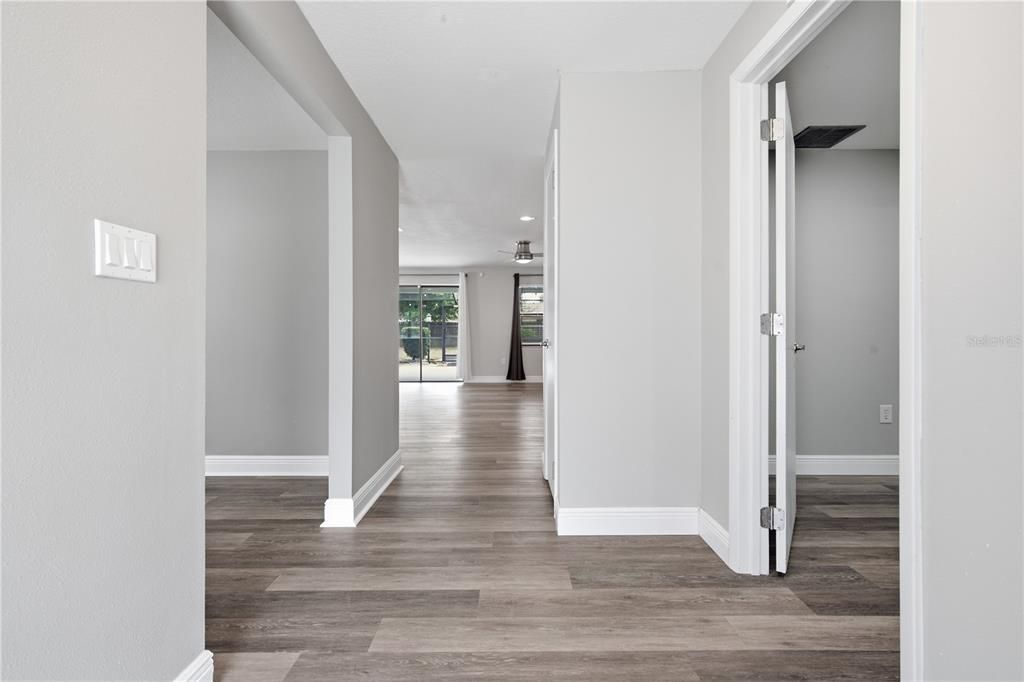 For Rent: $2,650 (3 beds, 2 baths, 2200 Square Feet)